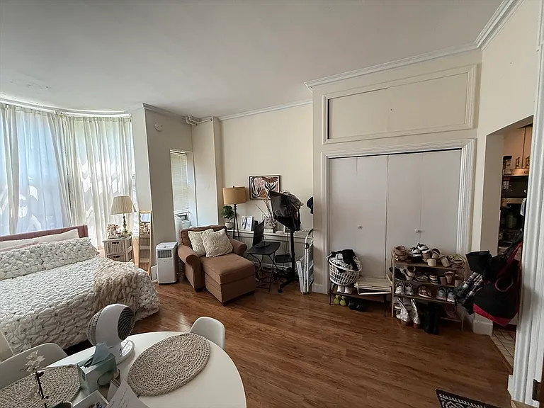 228 Beacon St #2 — Photo 2