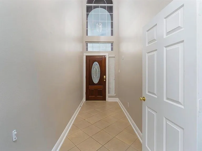 1408 S Friendswood Dr #205 — Photo 4