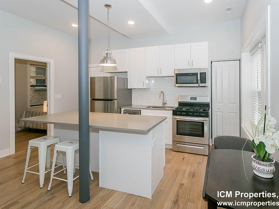 1st image of 2107 N Sedgwick St #2W