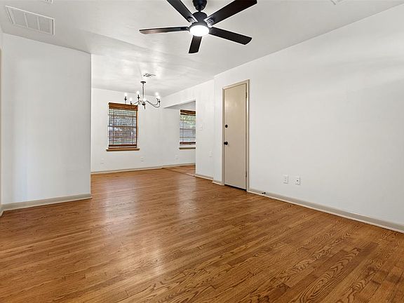 4th image of 3025 N Utah Ave