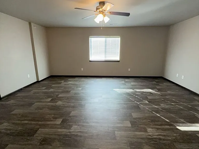 7051 Freedom Ct — Photo 21