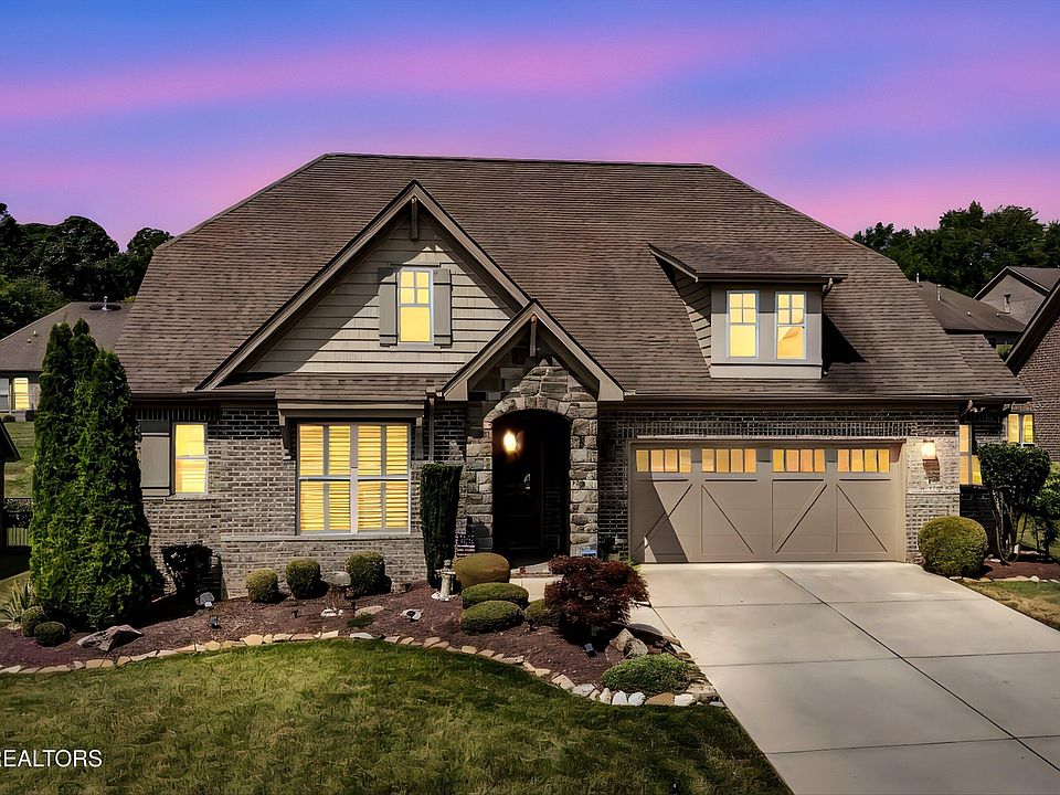 1st image of 635 Briarstone Ln