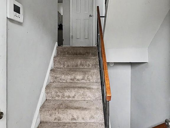 3rd image of 6506 Buckland Ct