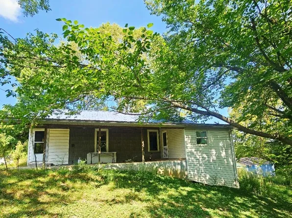 200 Ridge Rd, Williams, IN 47470