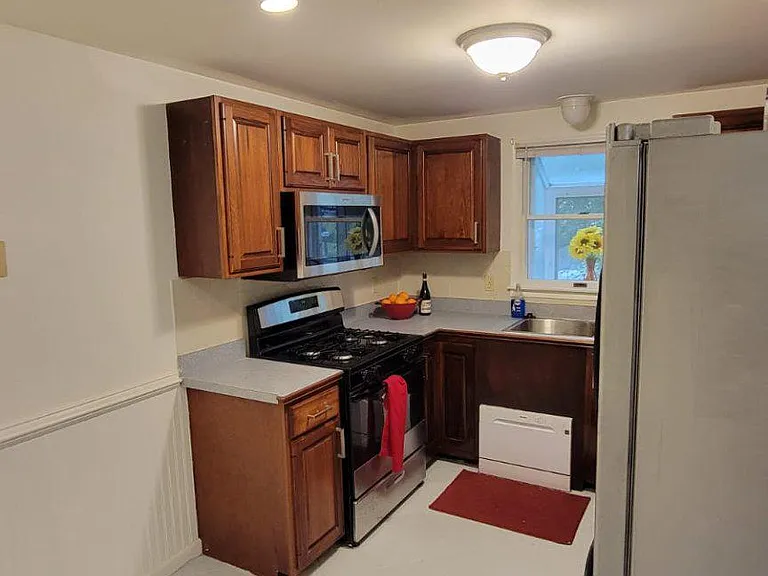 115 Deer Hill Ct — Photo 10