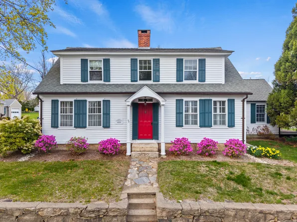 42 New London Road, Groton, CT 06355
