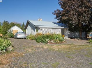 3 S Mill St, Joseph, OR 97846