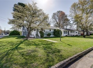 2211 Franklin Ave, Colonial Heights, VA 23834