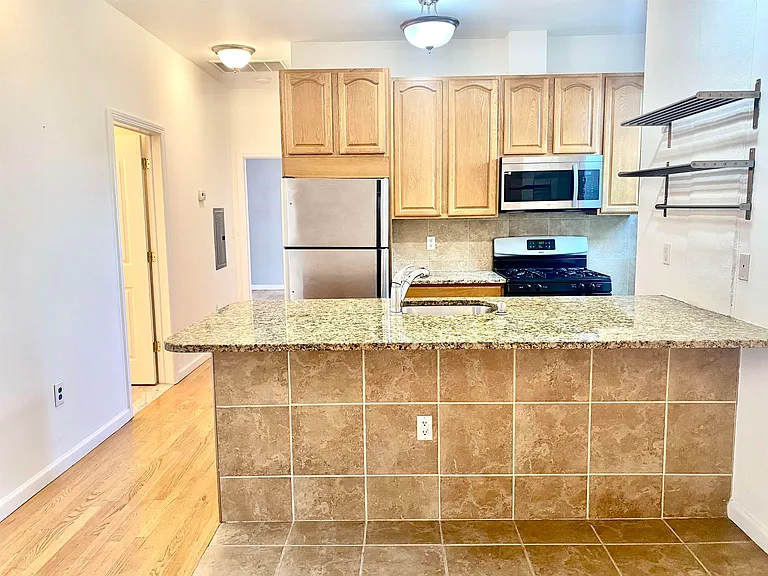 454 Central Ave #2-R — Photo 43