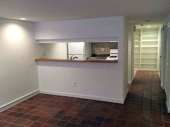 Living Room/Kitchen
