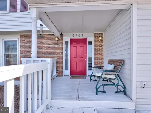 5483 Braddock Ridge Dr, Centreville, VA 20120