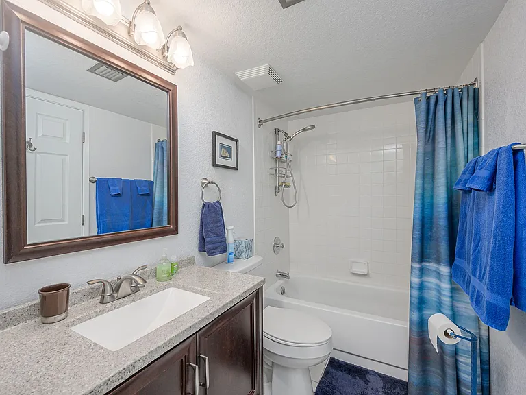 1800 Clubhouse Dr #D-30 — Photo 17