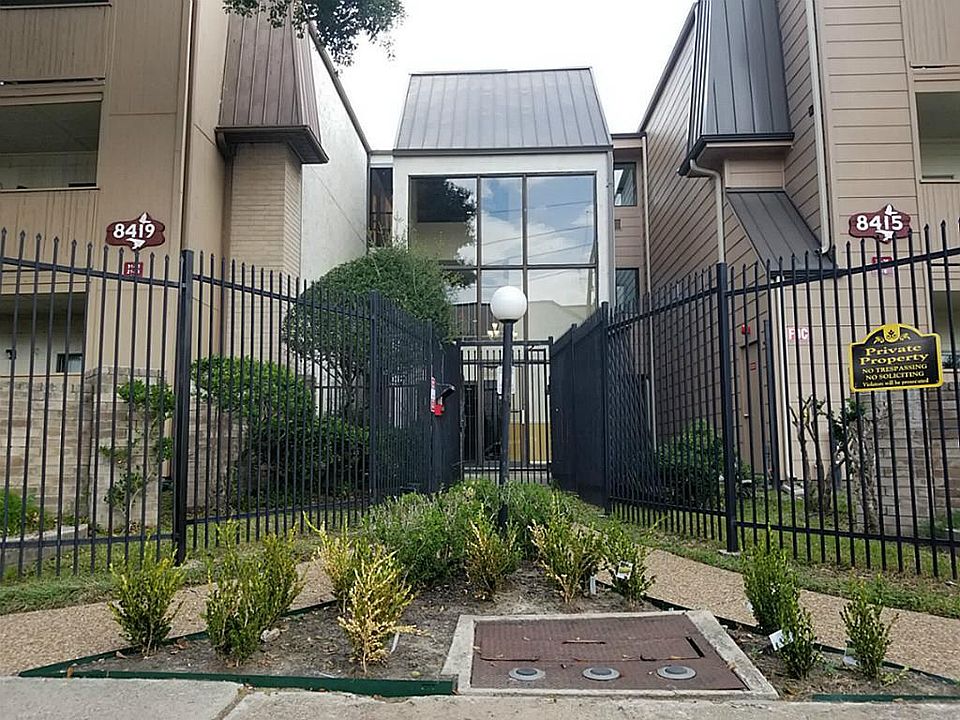 1st image of 8415 Hearth Dr APT 31