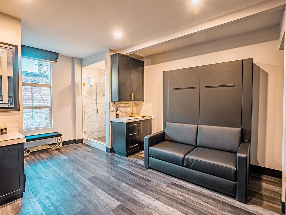 1st image of 421 E St #10942547