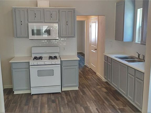 2nd image of 1006 Samuels Ave APT 2