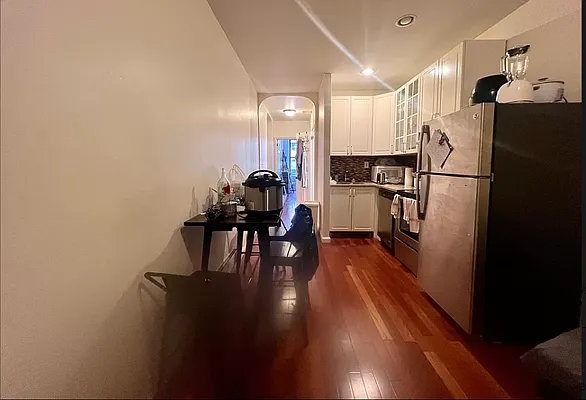 Rented by Corcoran | media 3