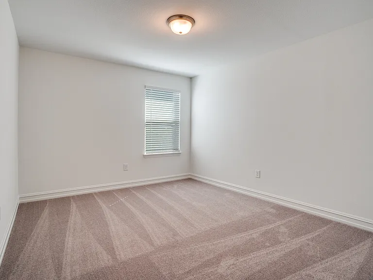 1600 Tyler Dr — Photo 25