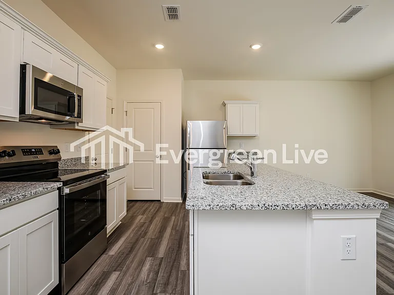 721 Shepard Rock Dr — Photo 7