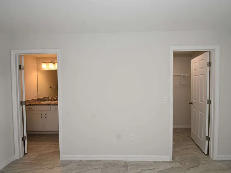11 Buttonwood Ln #A — Photo 23
