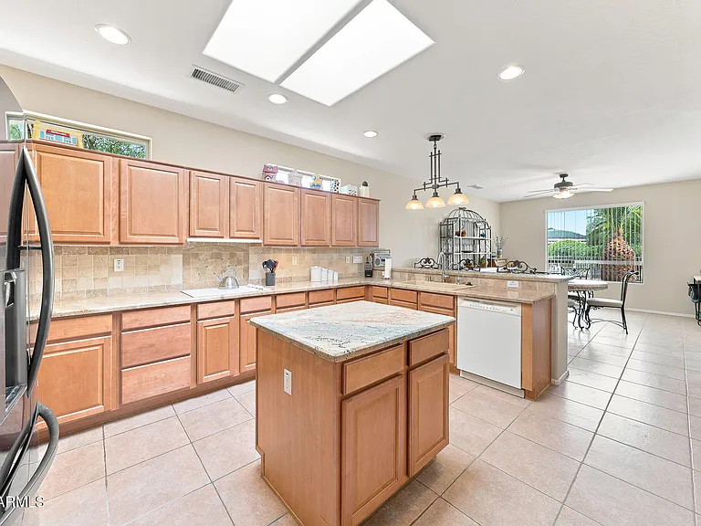 20093 N Rawhide Way — Photo 15