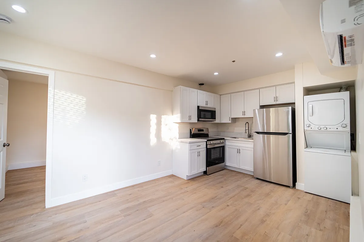 Building Photo - 4576 Felton St #3