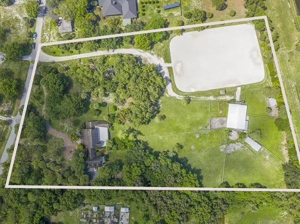 790 E Rambling Drive, Wellington, FL 33414