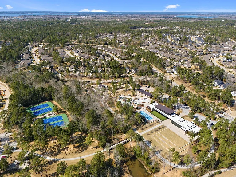 511 Carina Gaze Dr — Photo 42
