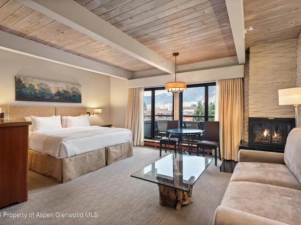 617 E Cooper Ave #302, Aspen, CO 81611
