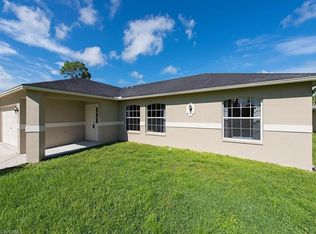 361 14th St NE, Naples, FL 34120