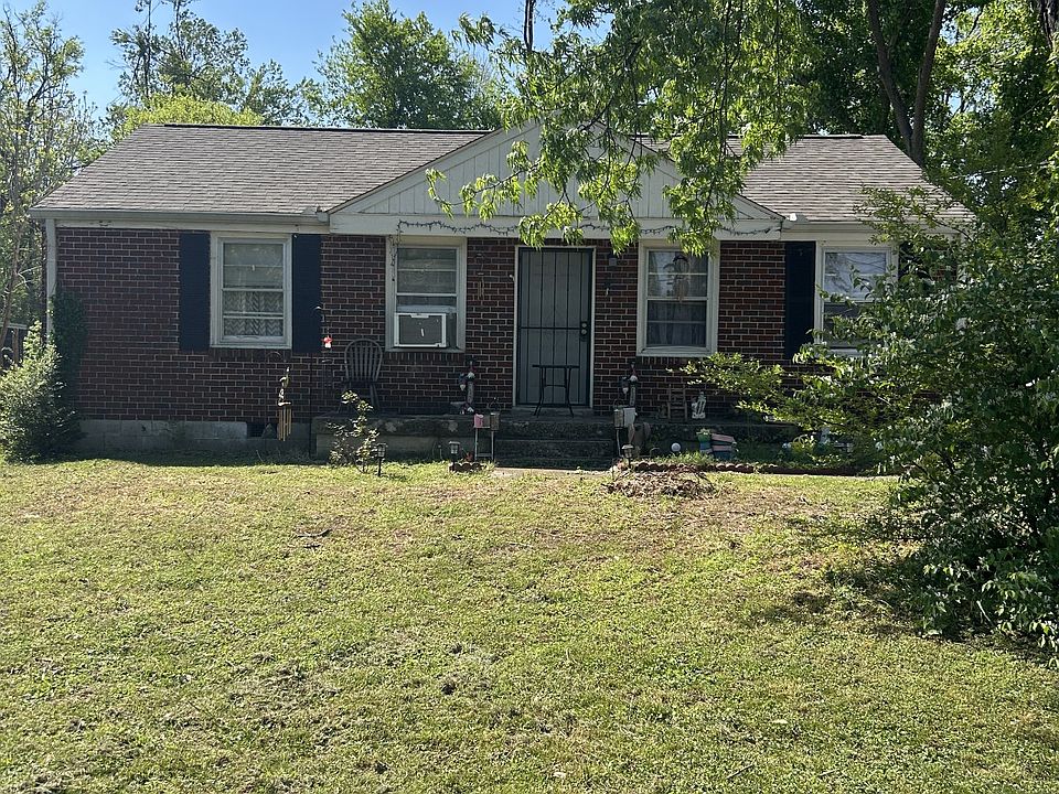 1st image of 2926 Ironwood Dr