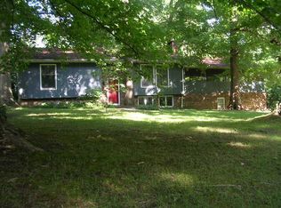 80 Magnolia Ln, Vienna, IL 62995