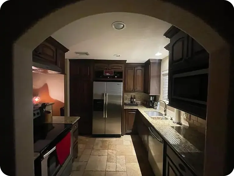 427 Sunset Dr #1 — Photo 1