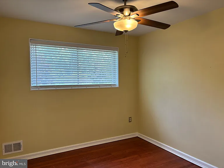 3913 Parsons Rd — Photo 17