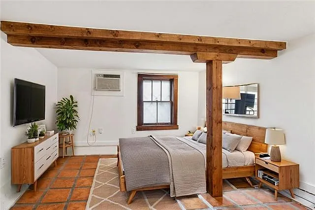 6204 Delord St — Photo 5