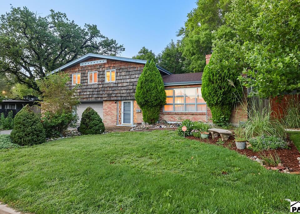 1st image of 5 Lee Ln