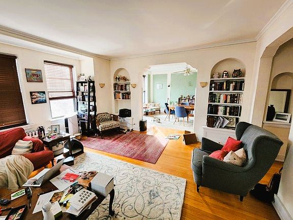5th image of 1220 W Farwell Ave #D99152ad8