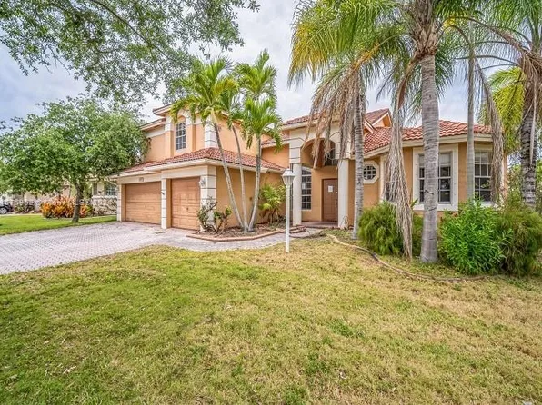 13853 NW 21st St, Pembroke Pines, FL 33028