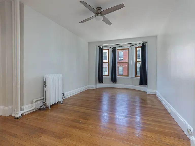 8 Garrison St #305 — Photo 3