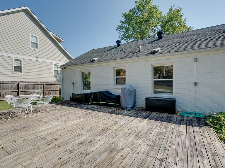 Hayden Dr — Photo 25