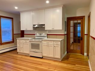 79 Hebert Ave FLOOR 2, Woonsocket, RI 02895