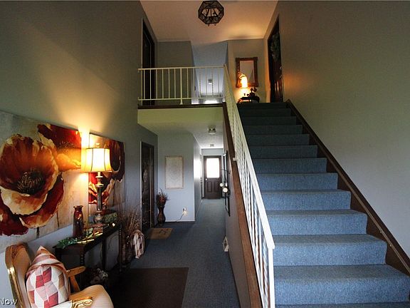 4th image of 888 Pearson Cir Unit 3