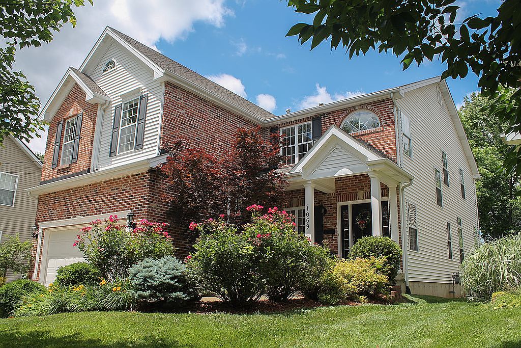 1069 Chelsea Ave, Saint Louis, MO 63122 | Zillow
