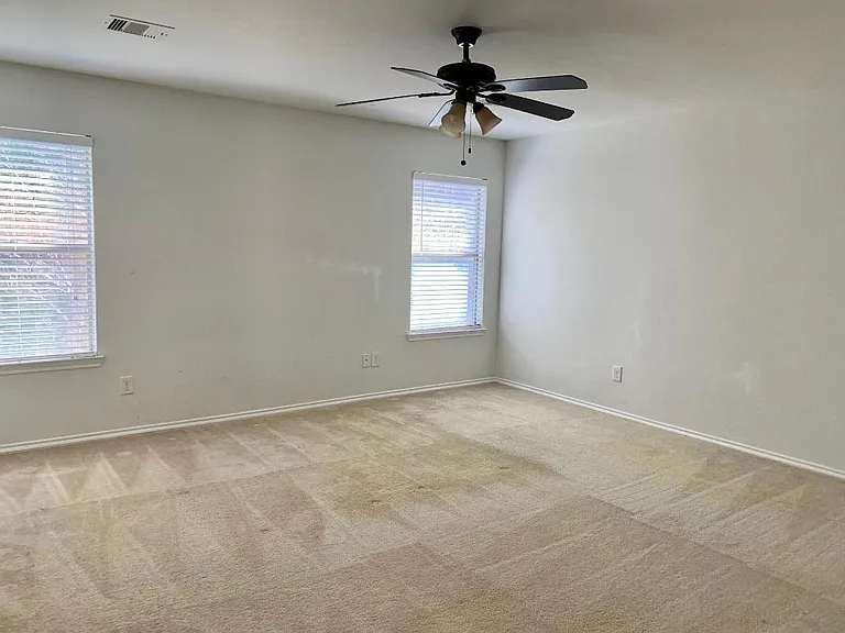 2902 Beacon Grove St — Photo 15
