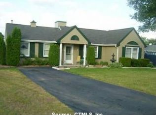 33 Sandra Dr, Manchester, CT 06042