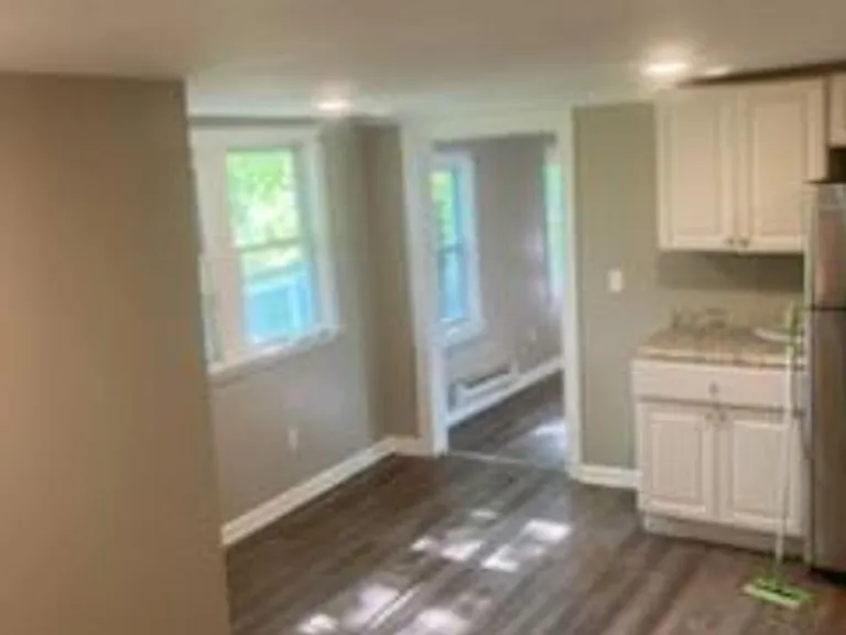 38 Valley St — Photo 10