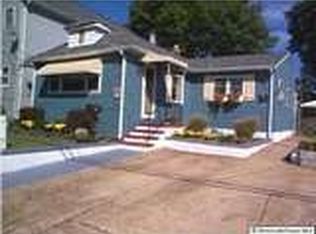 198 Hudson Ave, Middletown, NJ 07748