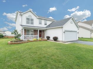 1520 Bluestem Ln, Minooka, IL 60447