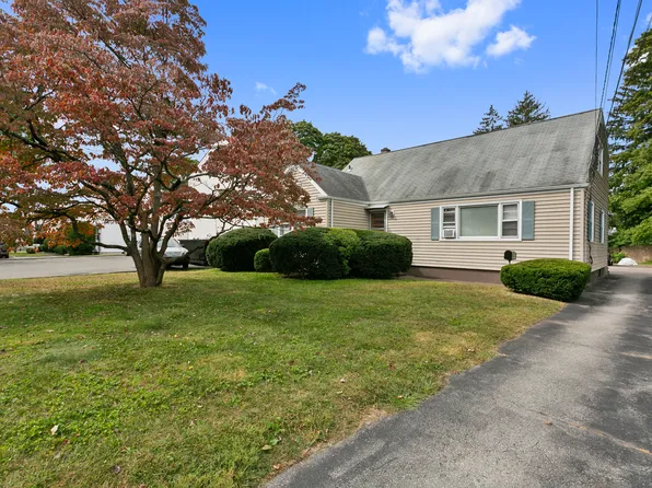 48 Kirkham Place, Stamford, CT 06906