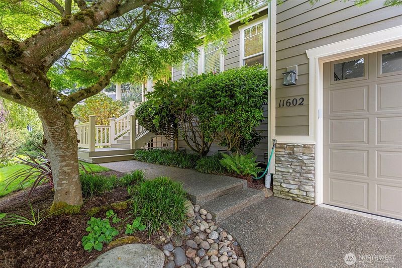 5th image of 11602 12th Avenue Ct NW