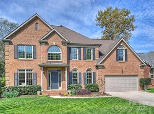 213 Walnut Point Dr, Matthews, NC 28105